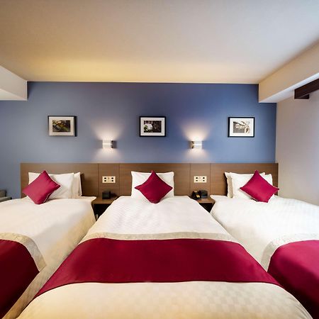 Best Western Plus Fukuoka Tenjin-Minami Esterno foto